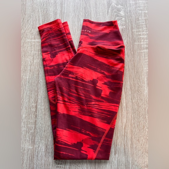 Alphalete leggings. Worn a few times, like new - Picture 3 of 3